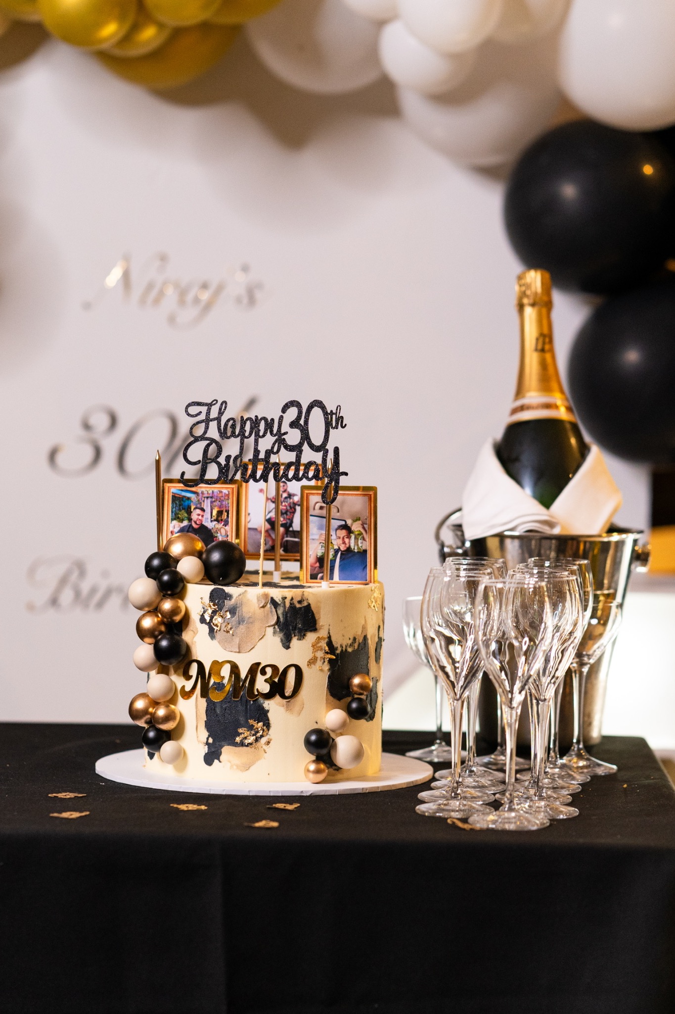 30th birthday cake and champagne display